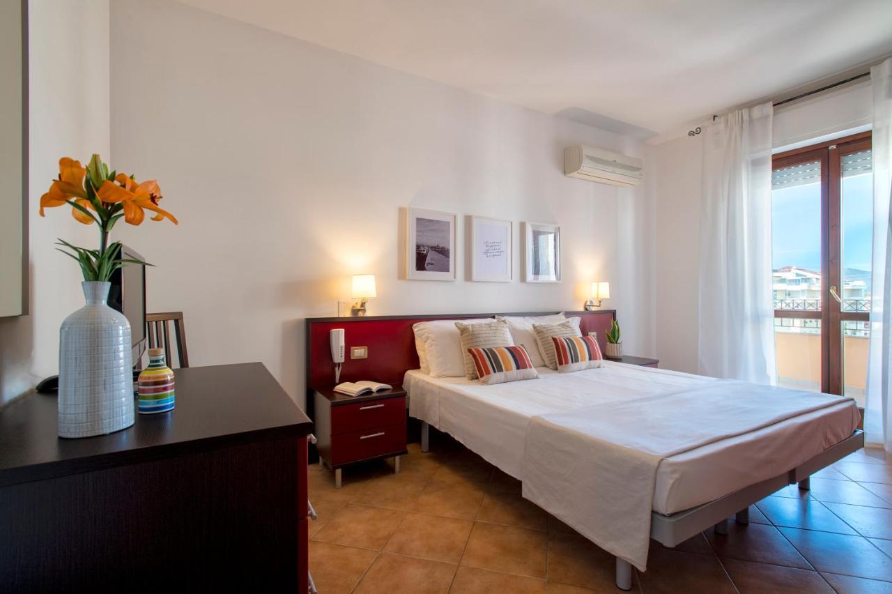 Le Terrazze Apartments Alghero Ngoại thất bức ảnh